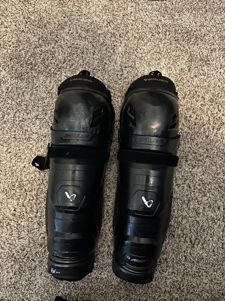 Senior Bauer 14" supreme m5 pro Shin Pads