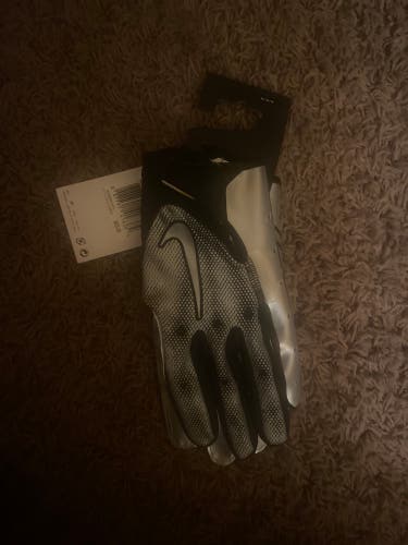 Medium Nike Vapor Jet Football Gloves