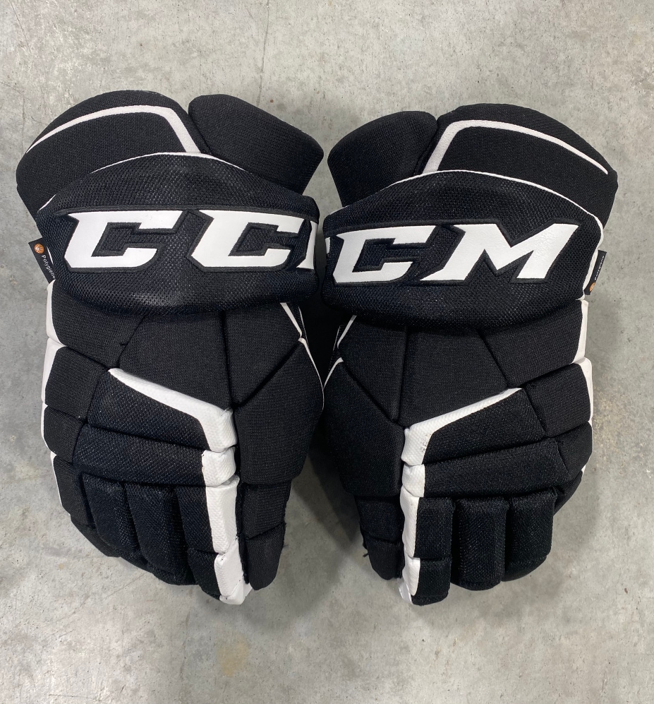 New CCM 14" Tacks 9060 Gloves