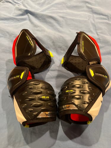 Bauer Vapor Hyperlite Elbow Pads