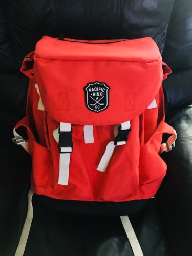 Red Pacific Rink Pond Pack