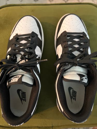 Nike Panda Dunks Size 10 Men’s
