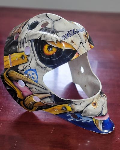 Used Bauer 961 mask (Shell only)