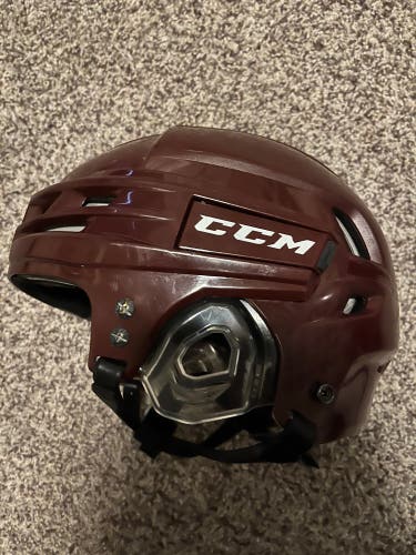 Used Medium CCM  Tacks 910 Helmet