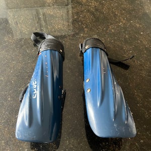 Used Large Shred Arm Guards Navy/ Rust