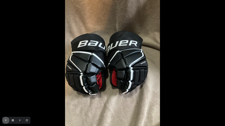 Bauer Vapor Hockey Gloves 14" *Slightly Used*