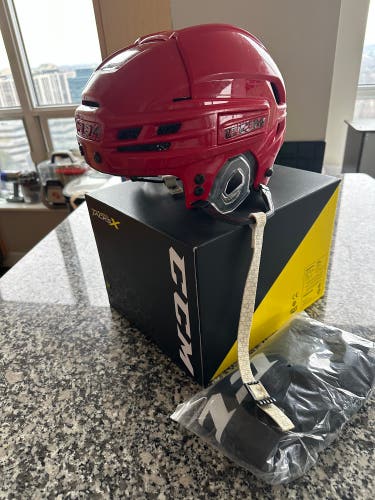 Used Medium CCM  Super Tacks X Helmet