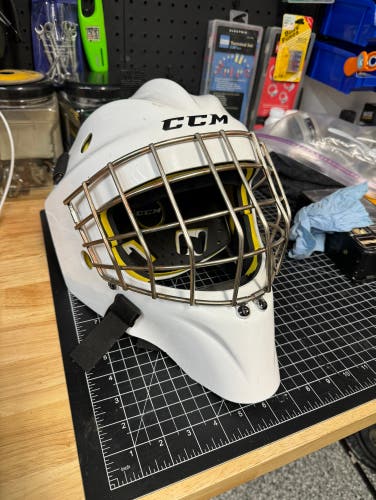 Ice hockey Goalie Helmet