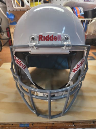Youth New large Riddell Victor Helmet