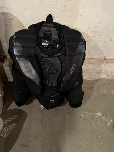New Medium Bauer TGC Spec Mach Goalie Chest Protector