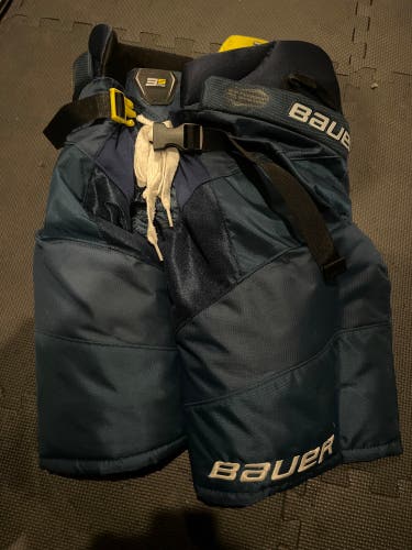 Junior Large Bauer Supreme 3S Pro Hockey Pants
