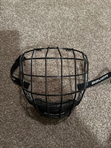 Medium Bauer Oreo (Old Model/slim Profile)