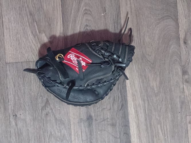 Used Rawlings Right Hand Throw Renegade Catcher's Glove 31.5"
