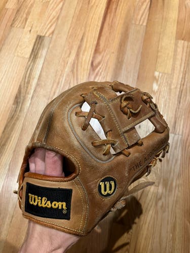 Used Infield 11" A2000 Baseball Glove