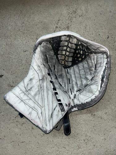 Used Regular L12.2 600 Break True Glove