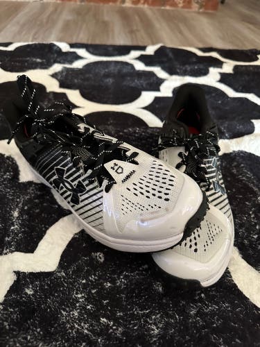 Black Men's Size 11 (Women's 12) Under Armour Turf Baseball  Shoes