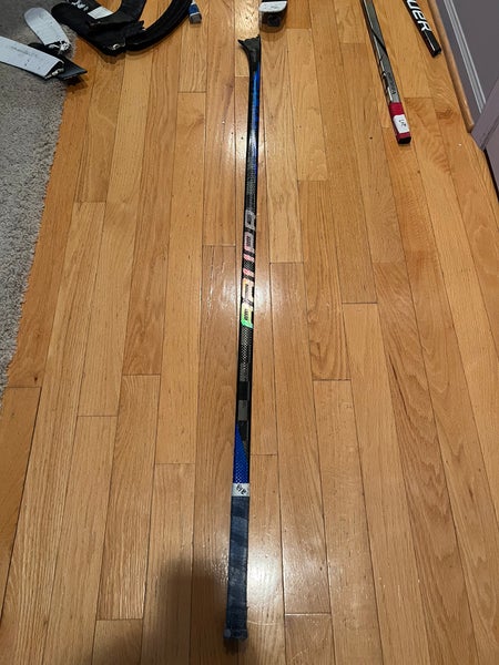 Senior Left Handed P92 Vapor Hyperlite Hockey Stick