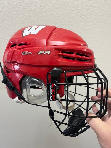 Used Bauer Re-Akt 100 Helmet