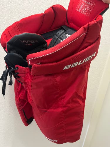 Bauer Vapor APX2 Hockey Pants Breezers Senior Large Red