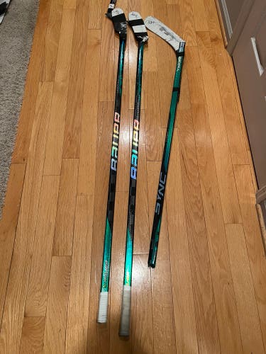 Used Left Hand P28 Pro Stock Vapor Hyperlite Hockey Stick