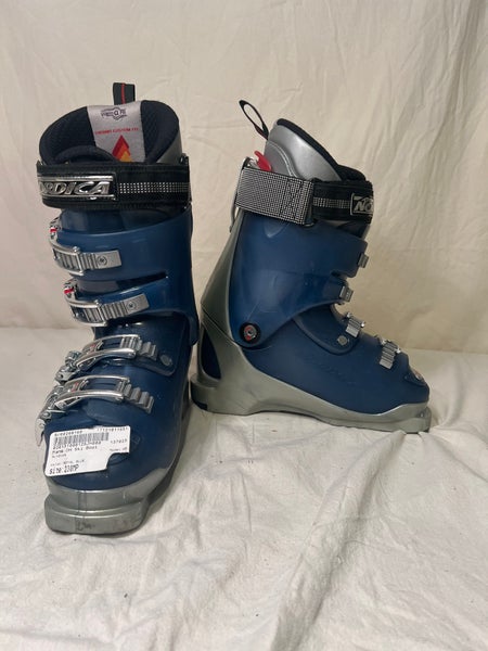Used W8 Ski Boots | SidelineSwap