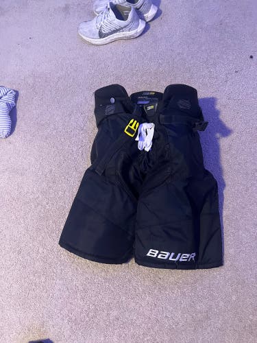 Used Medium Bauer Supreme 3S Pro Hockey Pants