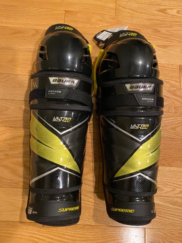 Senior New Bauer Supreme ultrasonic 15" Shin Pads