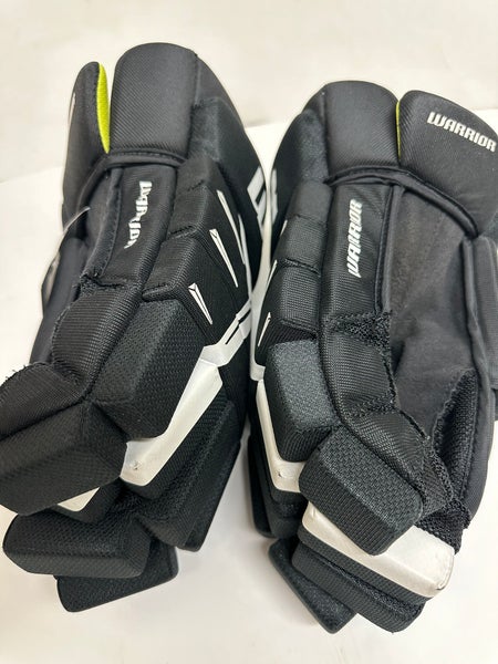Warrior alpha DX5 Gloves Right 15”, Left 13”