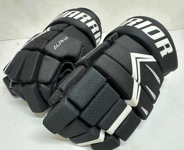 Warrior alpha DX5 Gloves Right 15”, Left 13”