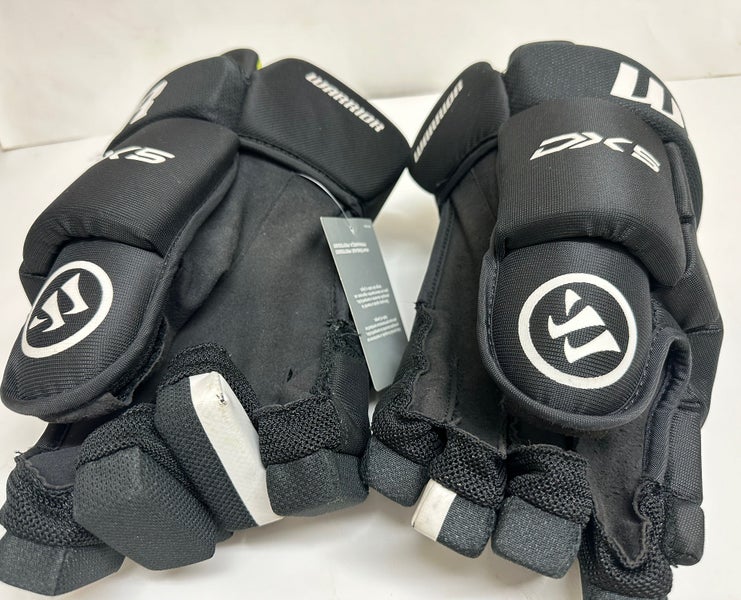 Warrior alpha DX5 Gloves Right 15”, Left 13”