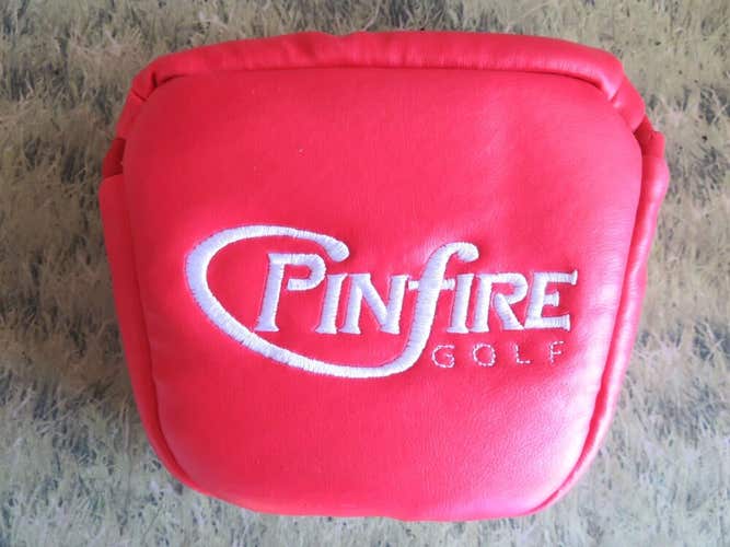 PINFIRE Mallet Headcover Putter - Magnetic