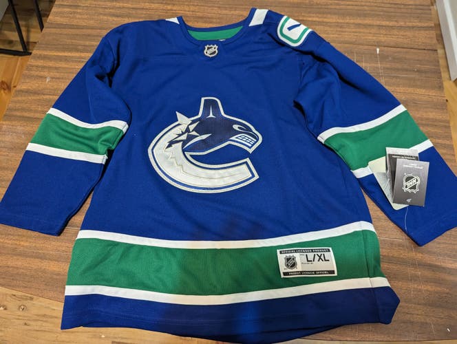 Canucks Jersey Youth Large/extra large