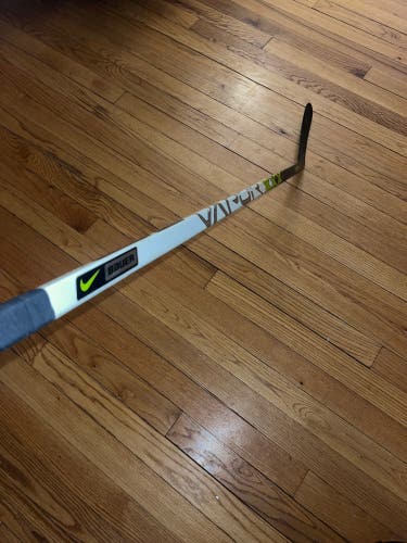 Pro stock Nike Bauer Vapor xxx lite stick
