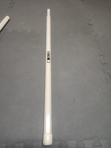 Used STX Vintage Rounded Throat Shaft Plus Rare Vintage STX Dominator Lacrosse head