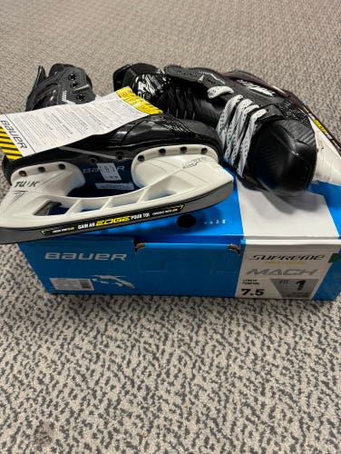 Bauer Supreme Mach size 7.5 Fit 1 skate