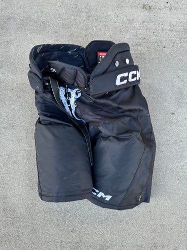 Senior Used Large CCM Tacks AS-V Hockey Pants