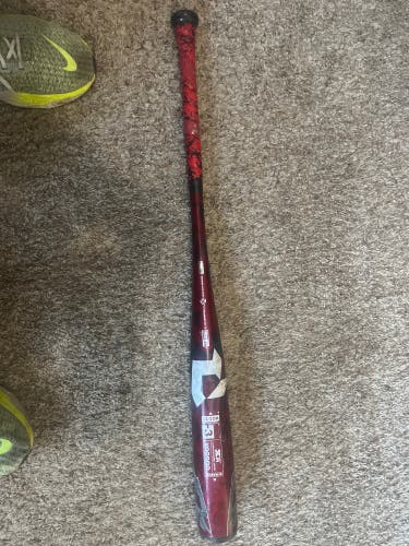 BBCOR Certified DeMarini (-3) 30 oz 33" Voodoo Bat