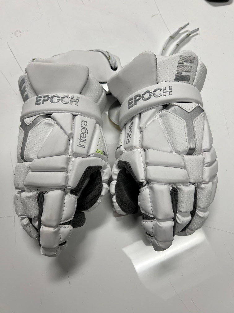 New Player's Epoch Integra Pro Lacrosse Gloves 12"