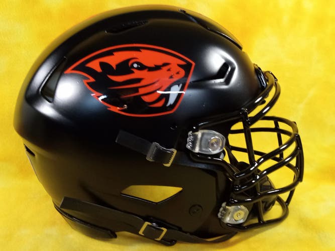 Oregon State Beavers Super custom fullsize Riddell Speed Flex football helmet XL