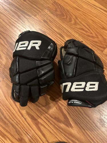 Bauer Vapor X7.0 Hockey Gloves