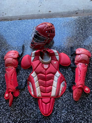 Used Wilson Catcher's Set