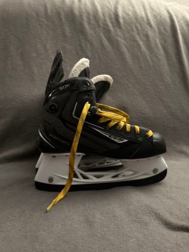 CCM Regular Width Size 5 RibCor 50K Hockey Skates