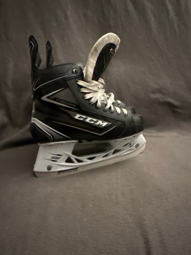 CCM Regular Width 6 RibCor 74K Hockey Skates