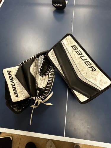 Used Regular Bauer Reactor Glove And Blocker JR