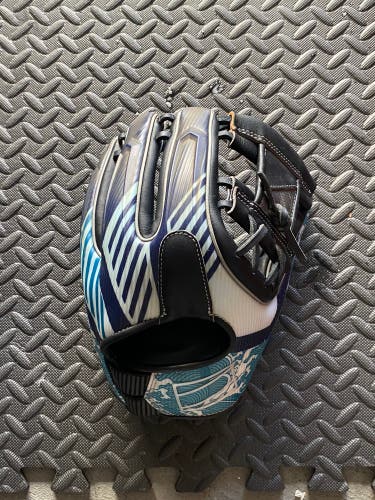2023 Infield 11.5" REV1X Baseball Glove