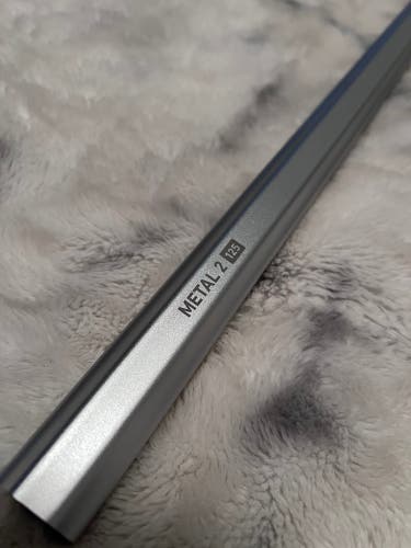 StringKing Metal 2 125 Shaft + Free Gift!