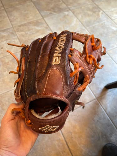 Nokona Bloodline Pro P200 EDGE