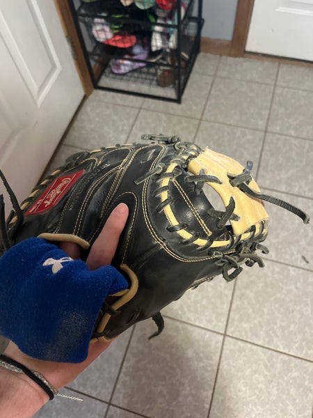 Rawlings catchers mitt