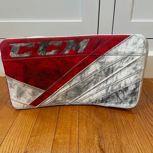 Used Regular CCM EFLEX 5.9 Goalie Blocker (White/Red)