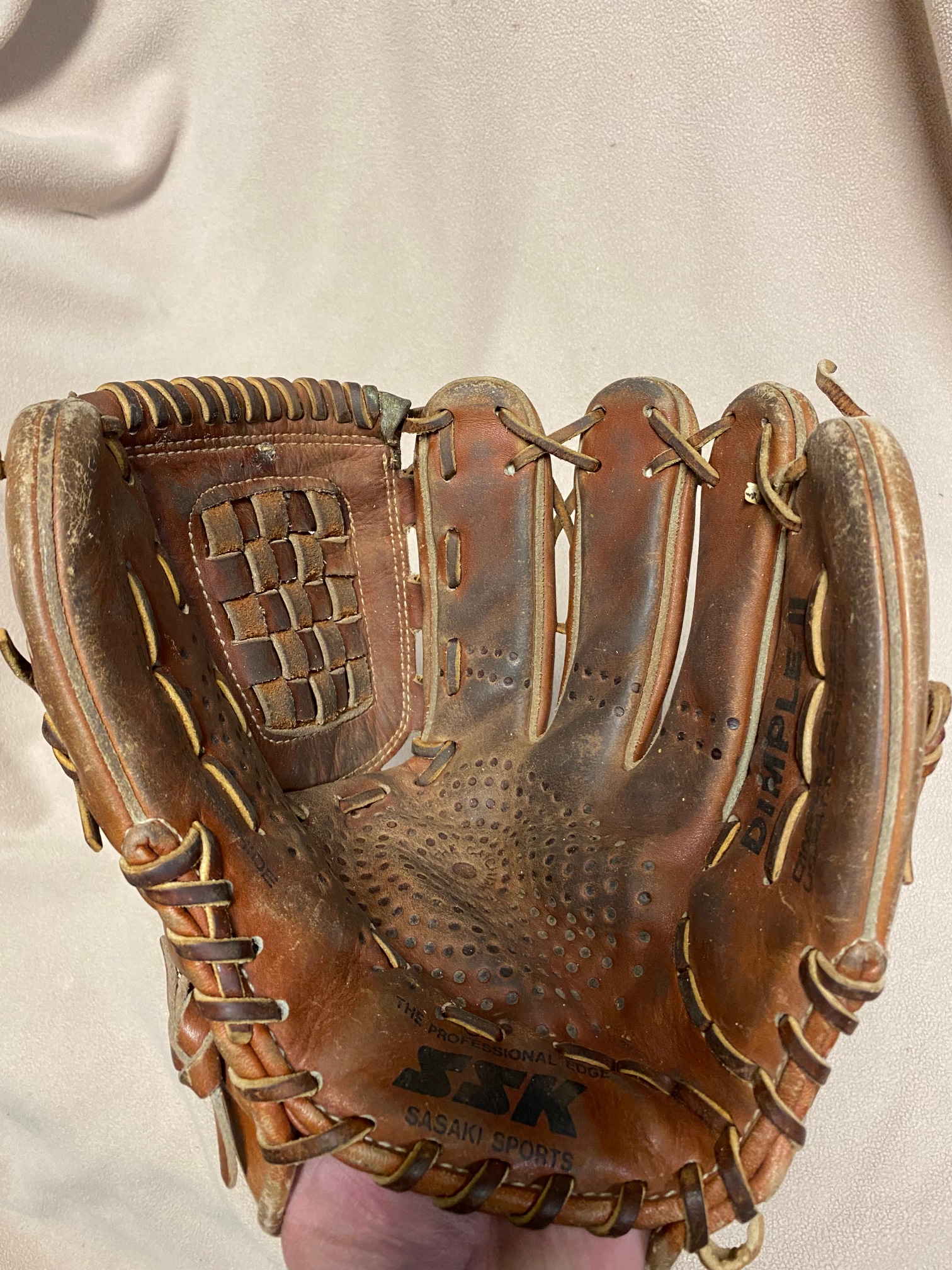 Used Right Hand Throw SSK Dimple II Baseball Glove
